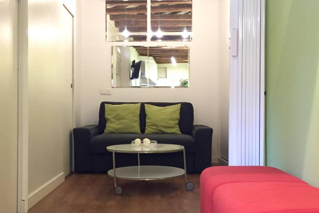 Апартаменты Plaza Mayor-Acogedor Apartamento En Edificio Historico Del Centro-Wifi Мадрид Экстерьер фото
